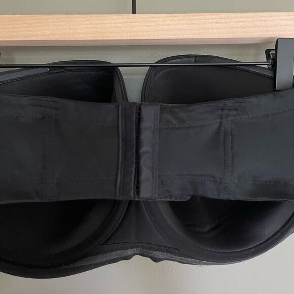 WACOAL Red Carpet Strapless Underwire Bra Black Size 40G Seamless Smoothing - Picture 9 of 11